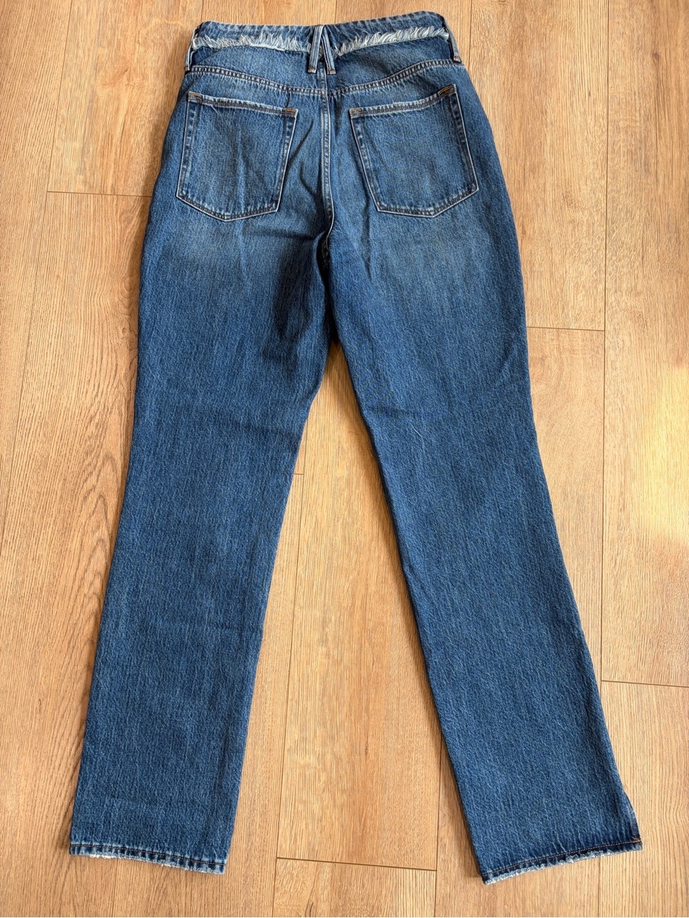 Good American Good Legs Straight Jeans Size 6/28 100% Cotton Side Slit Denim - Picture 4 of 8